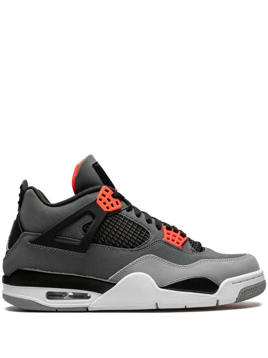 Jordan 4 Retro sneakers